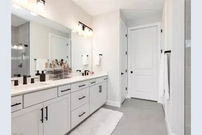 17502 Caravita Ln, Fort Myers, FL 33913 - Photo 21