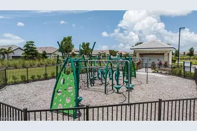 17502 Caravita Ln, Fort Myers, FL 33913 - Photo 49