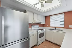 1549 Sandpiper St, Naples, FL 34102 - Photo 7