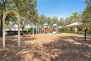 2034 Tamarron Ln, Naples, FL 34120 - Photo 37