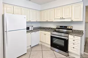 1294 Highlands Dr, Naples, FL 34103 - Photo 5