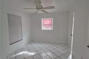 1294 Highlands Dr, Naples, FL 34103 - Photo 11