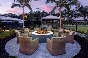 24 Golf Cottage Dr, Naples, FL 34105 - Photo 7