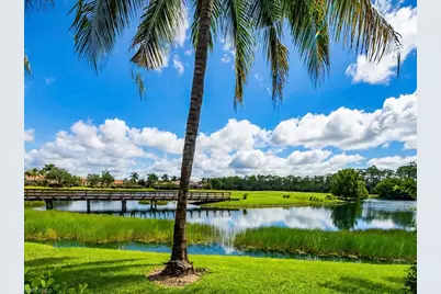 9840 Venezia Cir #815, Naples, FL 34113 - Photo 23