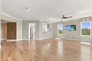 430 Cove Tower Dr, Naples, FL 34110 - Photo 7