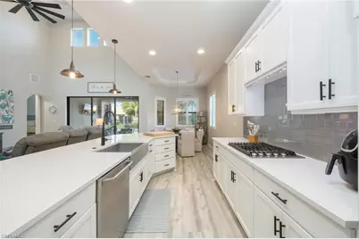 23277 Salinas Way, Bonita Springs, FL 34135 - Photo 9