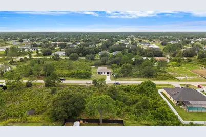2708 49th St W, Lehigh Acres, FL 33971 - Photo 3