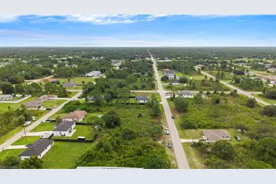 2708 49th St W, Lehigh Acres, FL 33971 - Photo 9