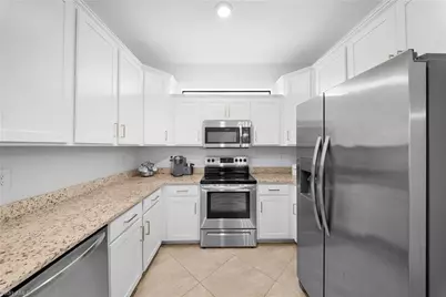 14035 Pine Lodge Ln, Fort Myers, FL 33913 - Photo 9