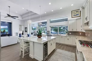 6460 Pembroke Wy, Naples, FL 34113 - Photo 7