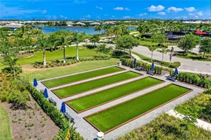 6460 Pembroke Wy, Naples, FL 34113 - Photo 37