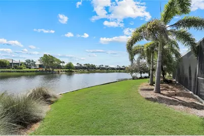 6460 Pembroke Way, Naples, FL 34113 - Photo 29