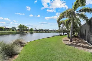 6460 Pembroke Wy, Naples, FL 34113 - Photo 29