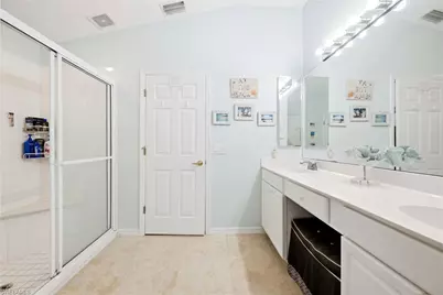 10038 Oakhurst Way, Fort Myers, FL 33913 - Photo 13