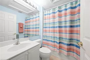 10038 Oakhurst Way, Fort Myers, FL 33913 - Photo 15
