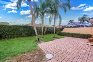4892 Lasqueti Way, Naples, FL 34119 - Photo 33