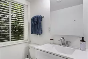 175 5th Ave S, Naples, FL 34102 - Photo 19
