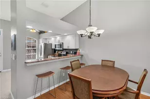 162 Newport Dr, Naples, FL 34114 - Photo 7
