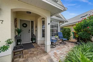 1597 Weybridge Cir, Naples, FL 34110 - Photo 3