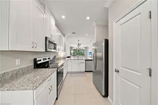 9402 Pocida Ct, Naples, FL 34119 - Photo 9