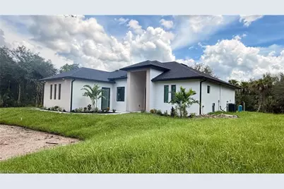 4238 28th Ave SE, Naples, FL 34117 - Photo 1