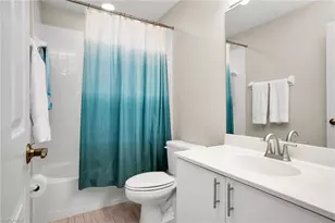 379 Dover Pl, Naples, FL 34104 - Photo 27