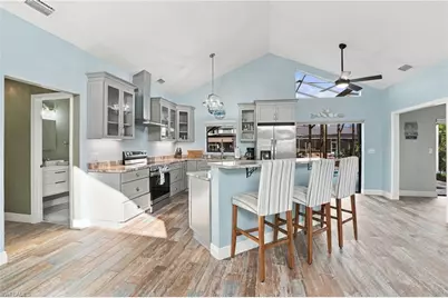 323 Washington Ct, Fort Myers Beach, FL 33931 - Photo 31
