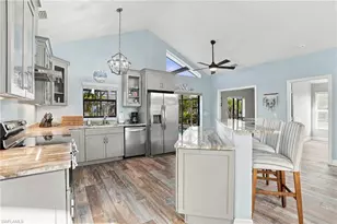 323 Washington Ct, Fort Myers Beach, FL 33931 - Photo 5