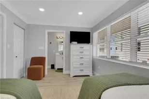 10701 Gulf Shore Dr, Naples, FL 34108 - Photo 21