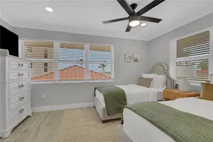 10701 Gulf Shore Dr, Naples, FL 34108 - Photo 19