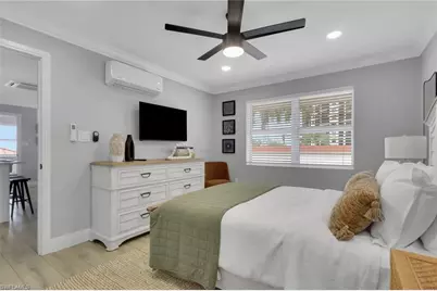 10701 Gulf Shore Dr, Naples, FL 34108 - Photo 15