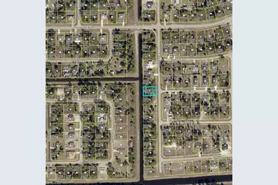 646 Genoa Ave S, Lehigh Acres, FL 33974 - Photo 3