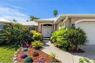 144 SE 27th St, Cape Coral, FL 33904 - Photo 5