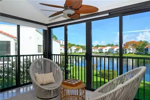613 Beachwalk Cir, Naples, FL 34108 - Photo 1