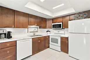 3511 Caloosa St, Naples, FL 34112 - Photo 11