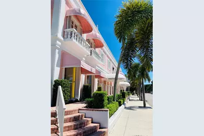 1016 7th St S, Naples, FL 34102 - Photo 15