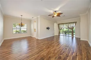 917 Vistana Cir, Naples, FL 34119 - Photo 9