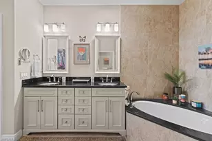 5075 Yacht Harbor Dr, Naples, FL 34112 - Photo 17