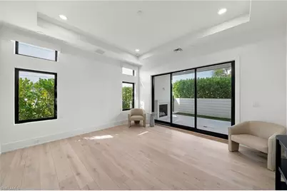 82 9th St S #205, Naples, FL 34102 - Photo 13
