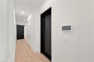 82 9th St S, Naples, FL 34102 - Photo 19