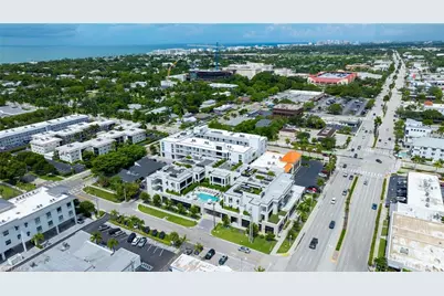 82 9th St S #205, Naples, FL 34102 - Photo 37
