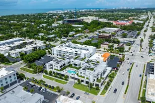 82 9th St S, Naples, FL 34102 - Photo 37