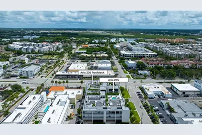 82 9th St S #205, Naples, FL 34102 - Photo 39