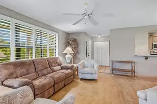 525 Seaview Ct, Marco Island, FL 34145 - Photo 3