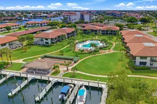 525 Seaview Ct, Marco Island, FL 34145 - Photo 23