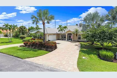28910 Winthrop Cir, Bonita Springs, FL 34134 - Photo 39