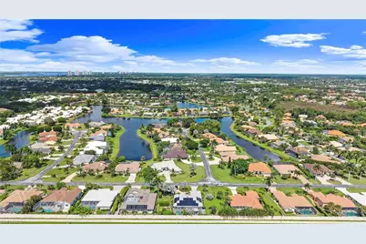 28910 Winthrop Cir, Bonita Springs, FL 34134 - Photo 49