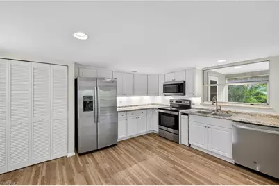 151 Crown Dr, Naples, FL 34110 - Photo 1