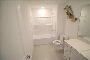 19619 Fairhill Ct, Lehigh Acres, FL 33974 - Photo 33