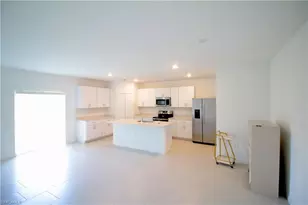 19619 Fairhill Ct, Lehigh Acres, FL 33974 - Photo 7